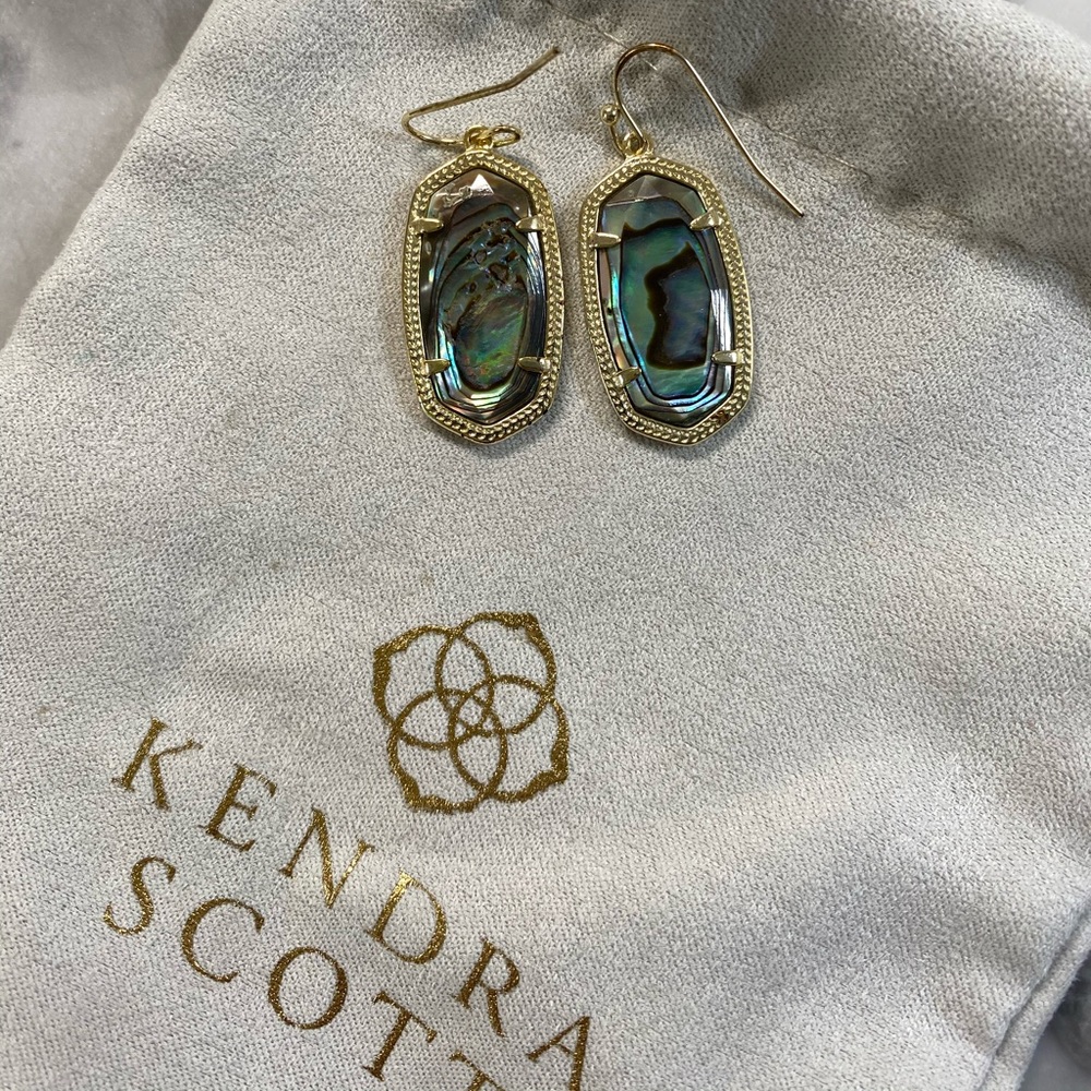 Kendra Scott Lee Drop earrings in abalone shell